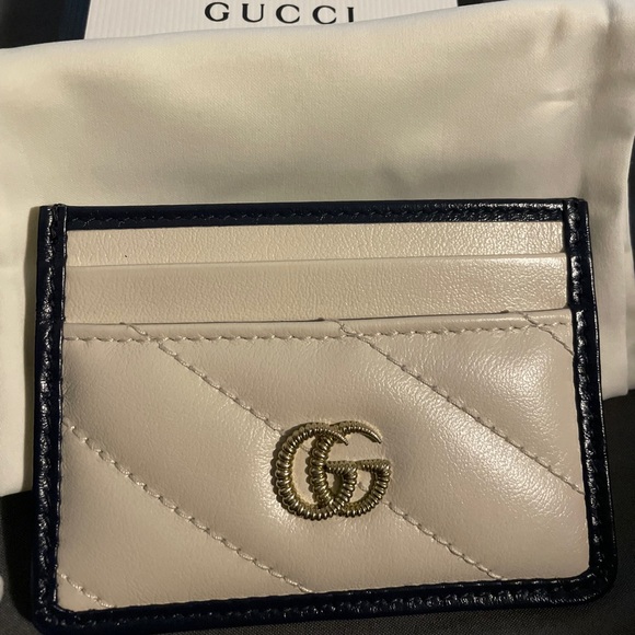 New Gucci Card holder w/ box and dust bag - Picture 1 of 6